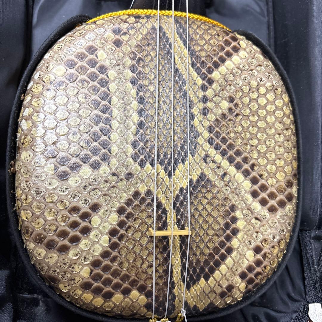 沖縄三線本体と付属品セット