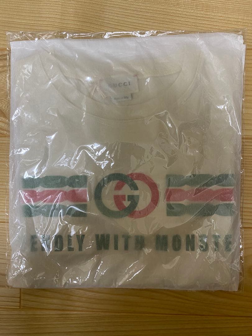 新品未使用★ GUCCI Tシャツ サイズ8Y 130cm