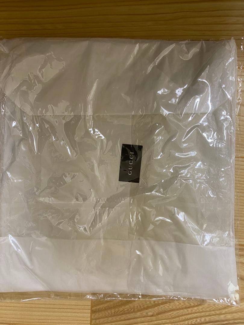 新品未使用★ GUCCI Tシャツ サイズ8Y 130cm