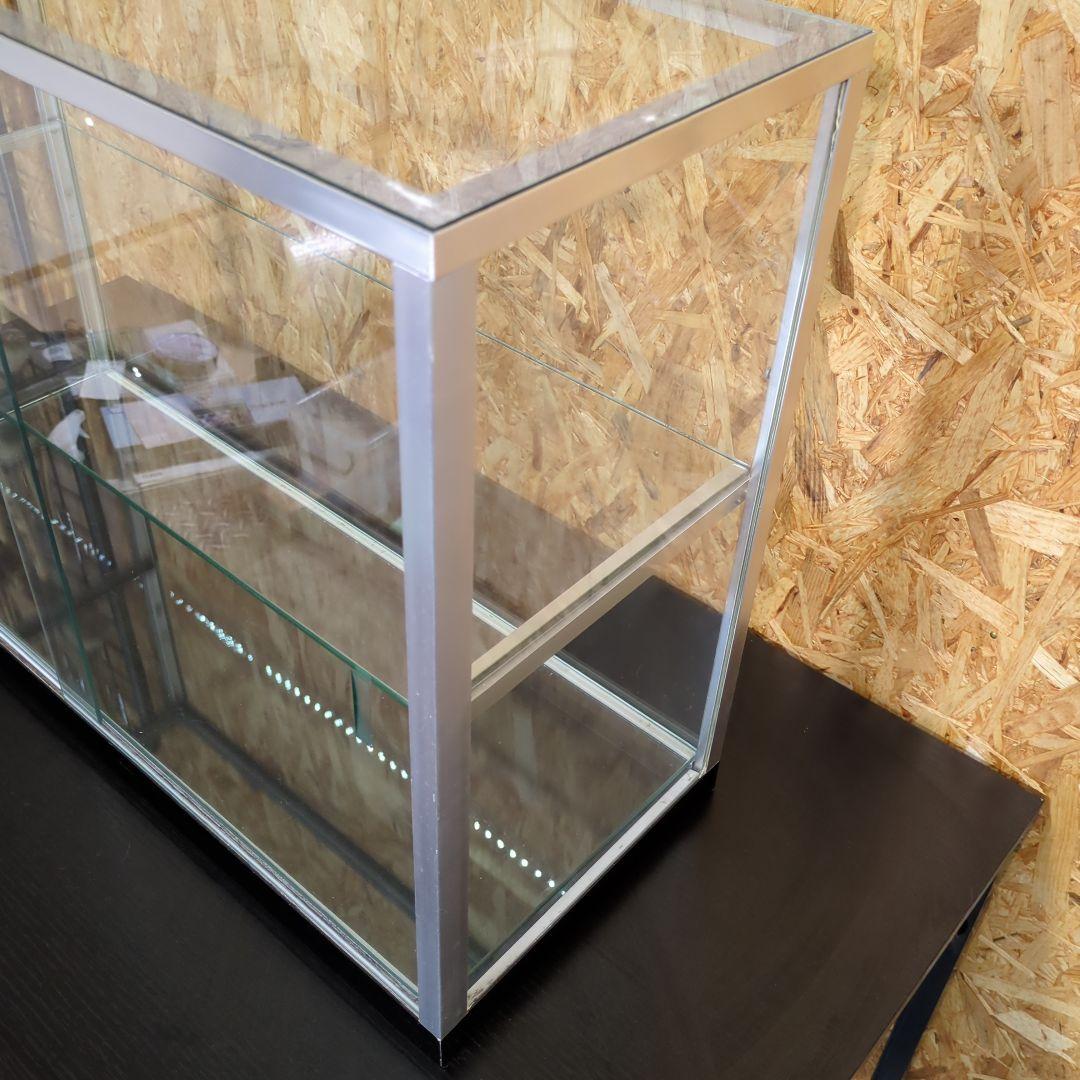 最終値下げ　アルミ 昭和レトロ ガラスショーケース 2段 ディスプレイ