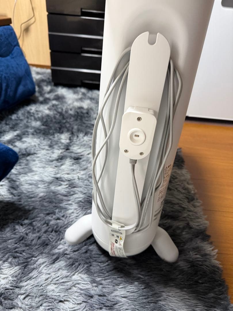 【ほぼ未使用】DeLonghi IDH15-WG マルチダイナミックヒーター