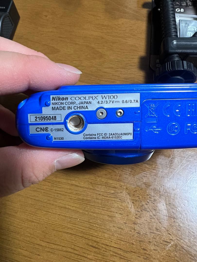 Nikon COOLPIX 防水デジタルカメラ 32GB付属