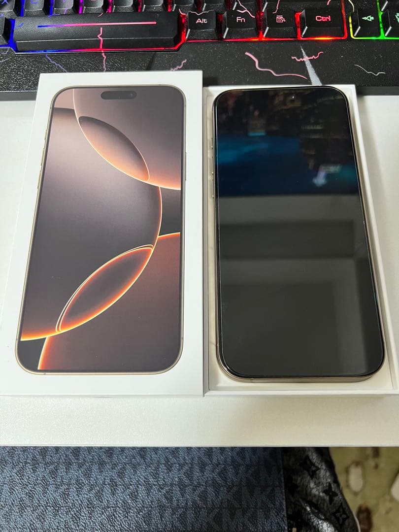 Apple iPhone 16 Pro Max 256GB SIMフリー