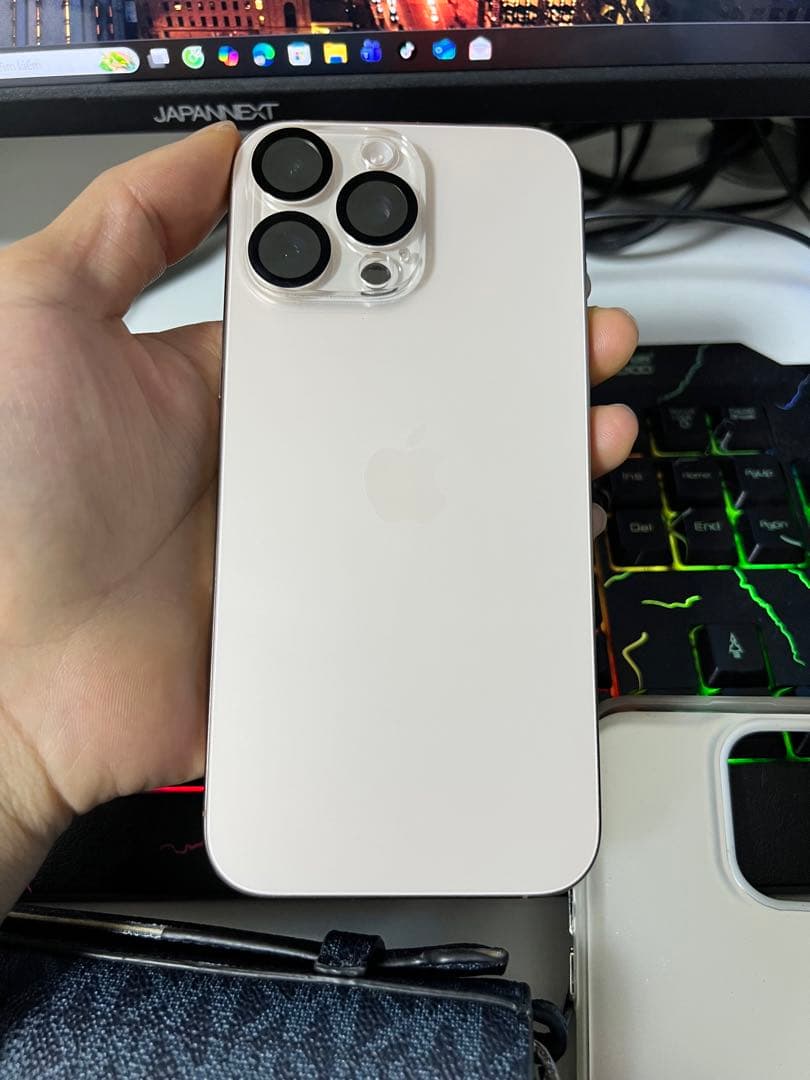 Apple iPhone 16 Pro Max 256GB SIMフリー