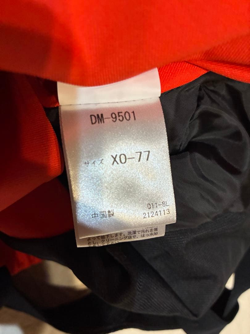 新品デサントDESCENTEスキーウェアデモチーム　サイズＯ メイトモデル非売品