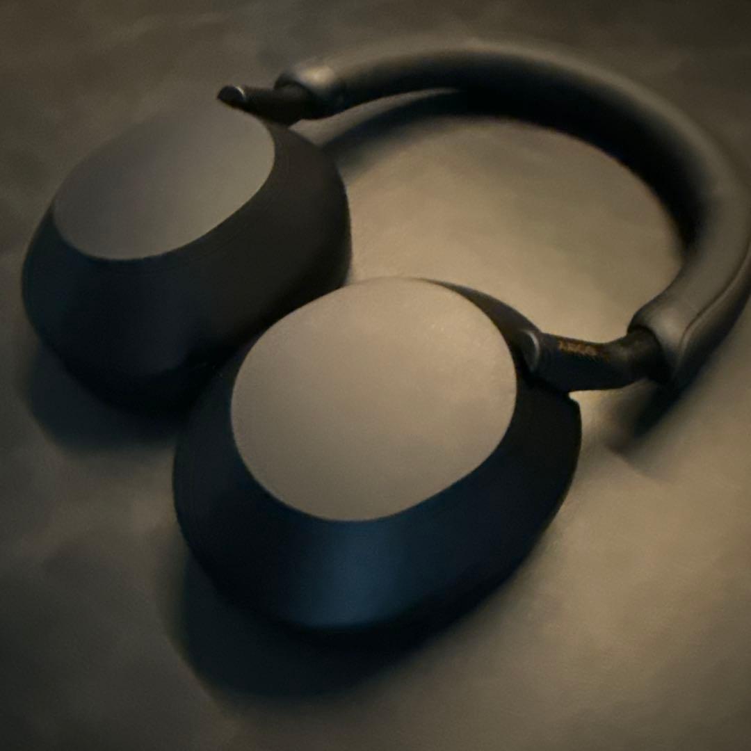 SONY WH-1000XM5 ワイヤレスノイズキャンセリングステレオヘッドホン