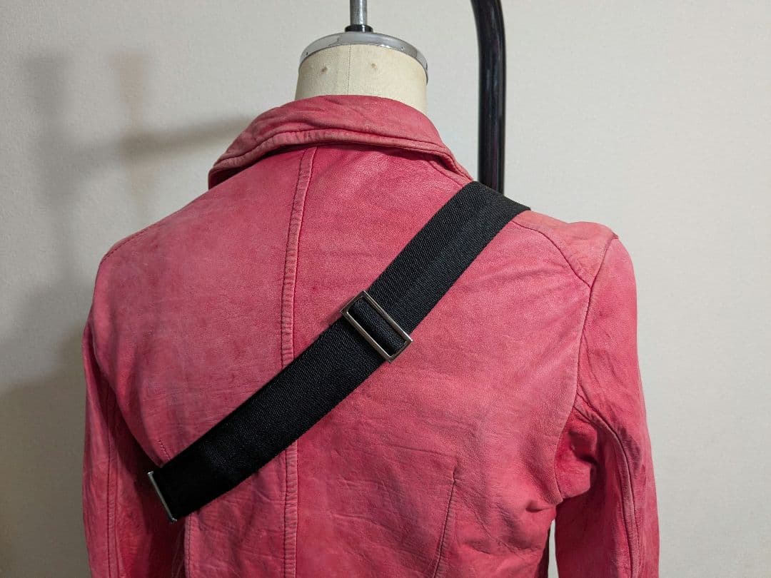 GUCCI グッチ　ボディバッグ　ウエストポーチ　ナイロン　美品　付属品なしGG