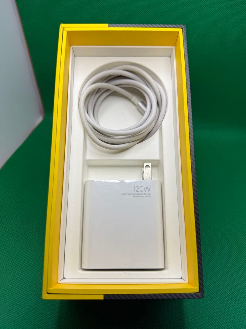 POCO F4 GT ブラック 120W充電器付き