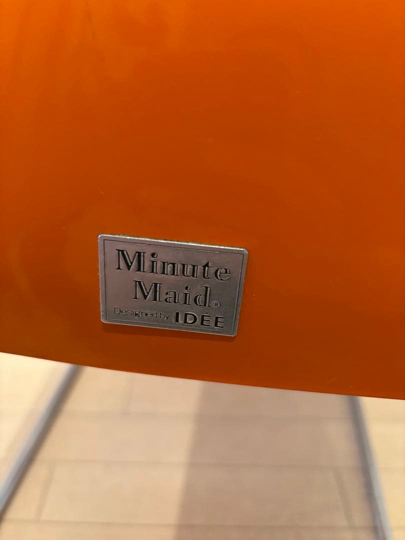 レトロポップチェア