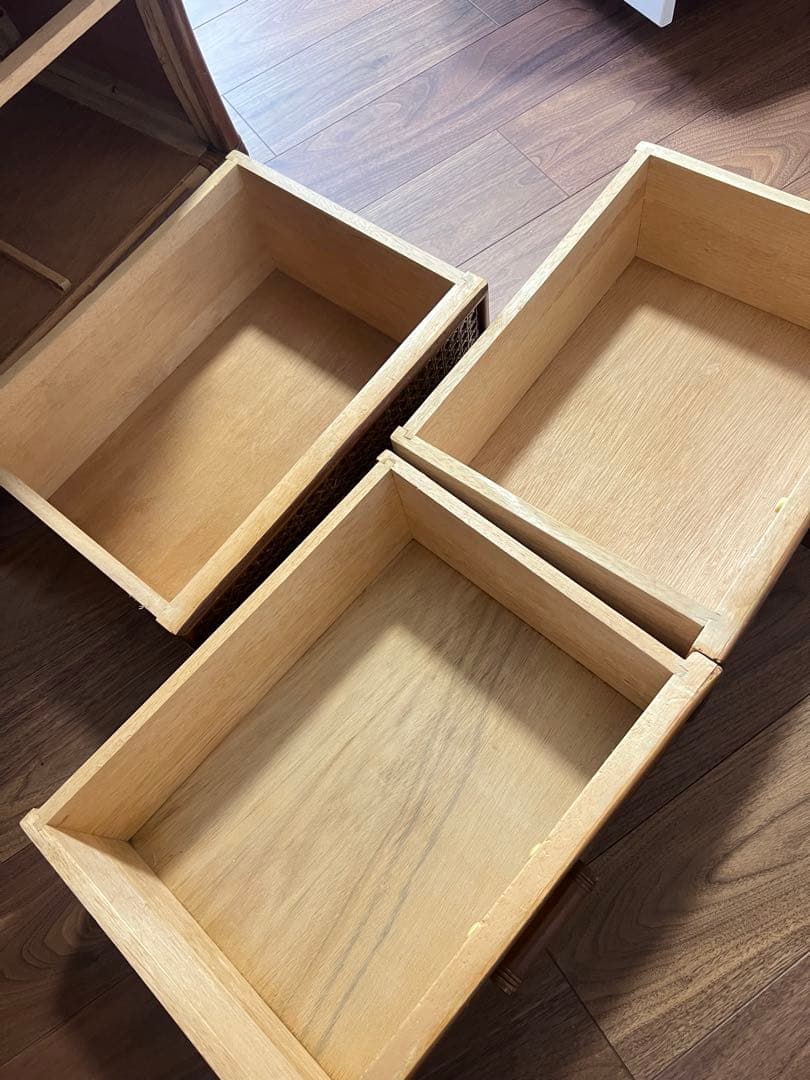 アンティーク✴︎ラタン3段チェスト かごめ編み