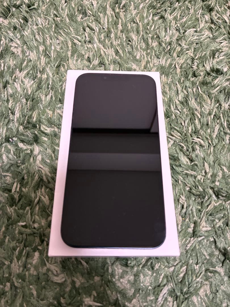 【オマケ付き】iPhone 13 128GB ミッドナイト　バッテリー85%