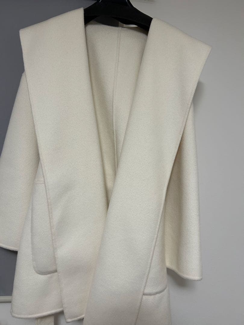 週末限定値下げ　ミラオーウェン共布ベルト付ハーフ丈フードリバーコート