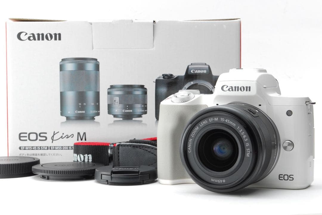✨極美品✨キャノン EOS Kiss M❤️高性能ミラーレス！