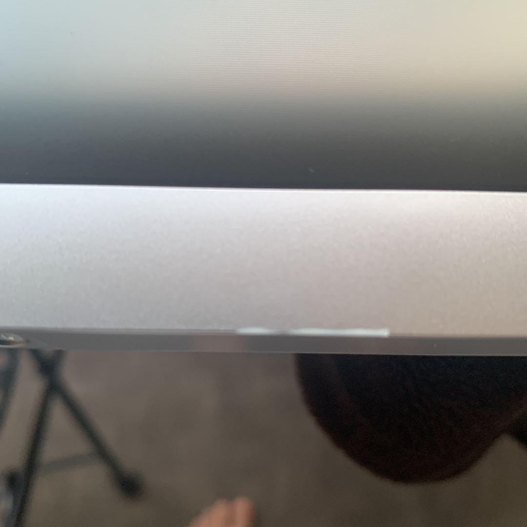 CPU LED Curved White Monitor 27 inches