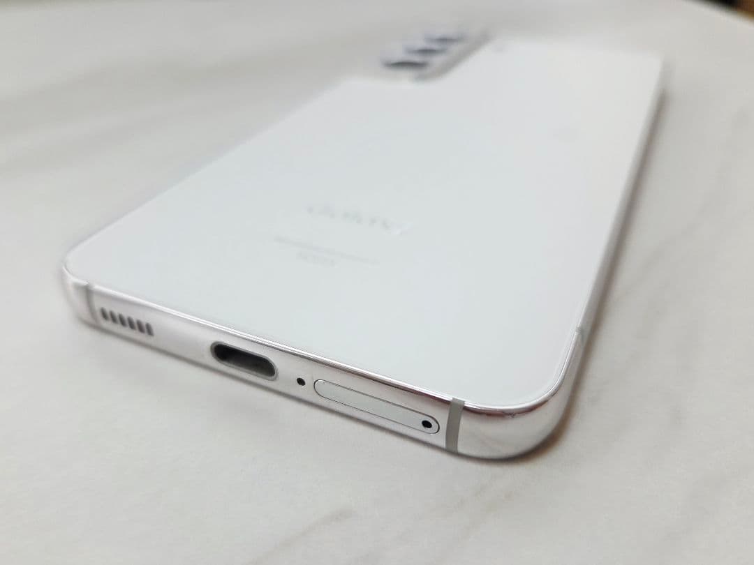 Samsung Galaxy S22 256GB ファントムホワイト