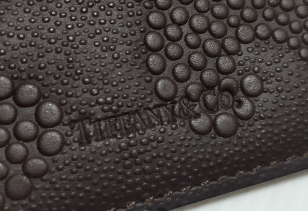 極美品　ティファニー ウェーブエンボス レザー カードケース 茶　箱無し