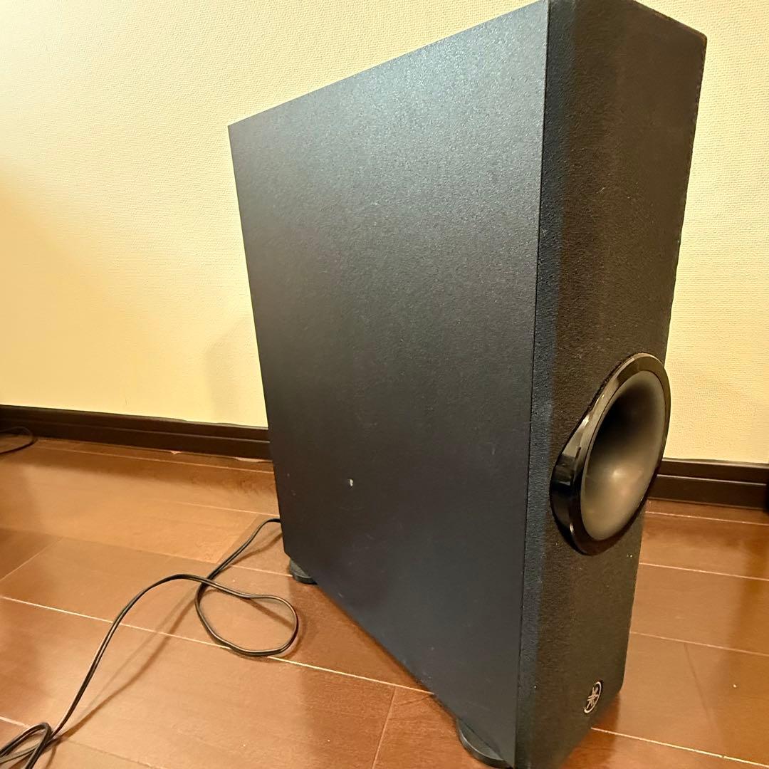 Yamaha YSP-2700 サウンドバー、ウーファー