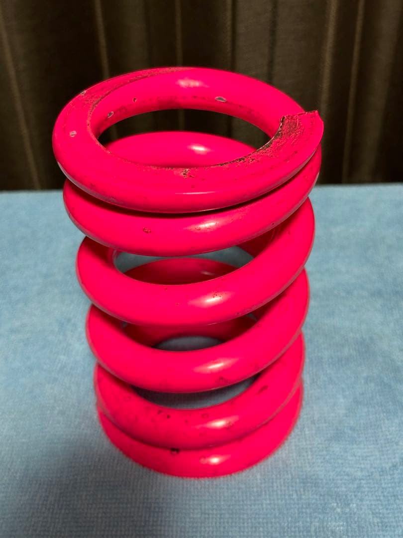 326POWER チャラバネ ID63 H140 32K ピンク 直巻スプリング