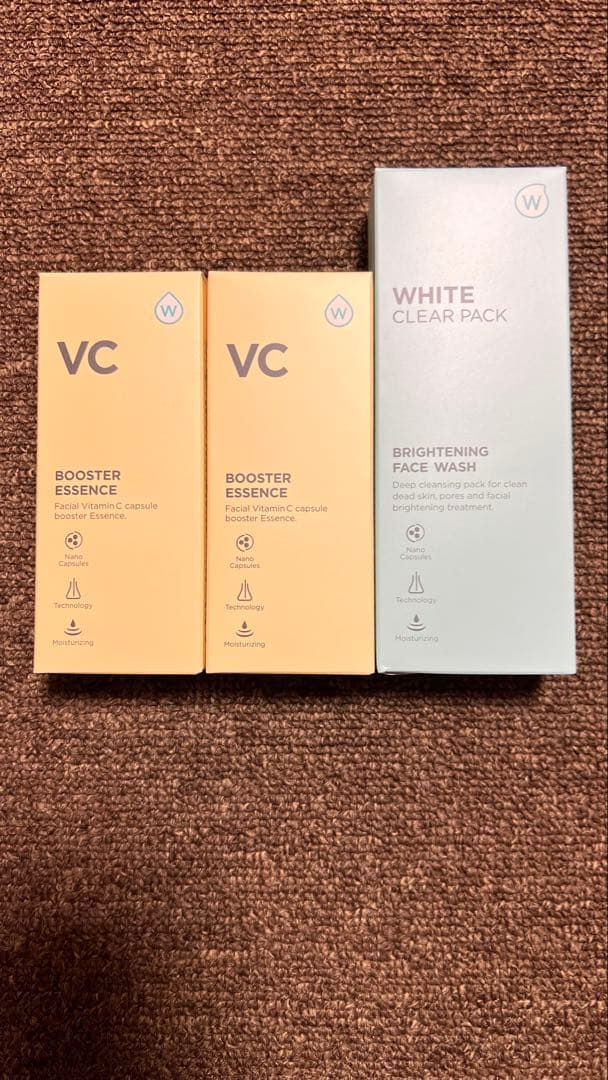 VC ブースターエッセンス　美容液　ホワイトクリアパック付き