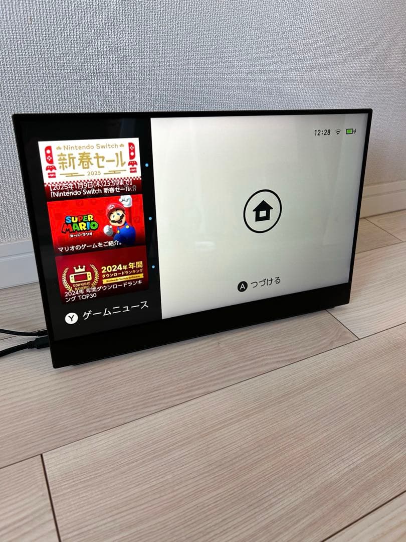 15.6インチ モバイル ゲームモニター 光沢 IPS液晶パネル LIVXIA