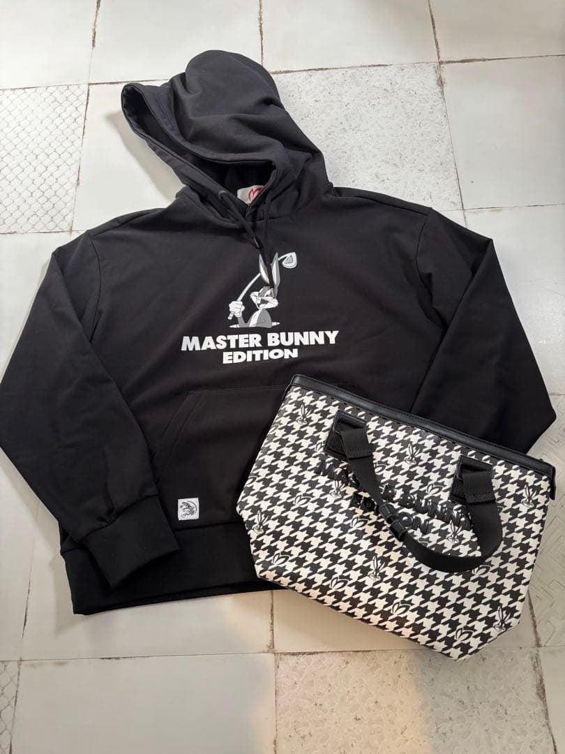 シンバ 様MASTER BUNNY EDITION トレーナー