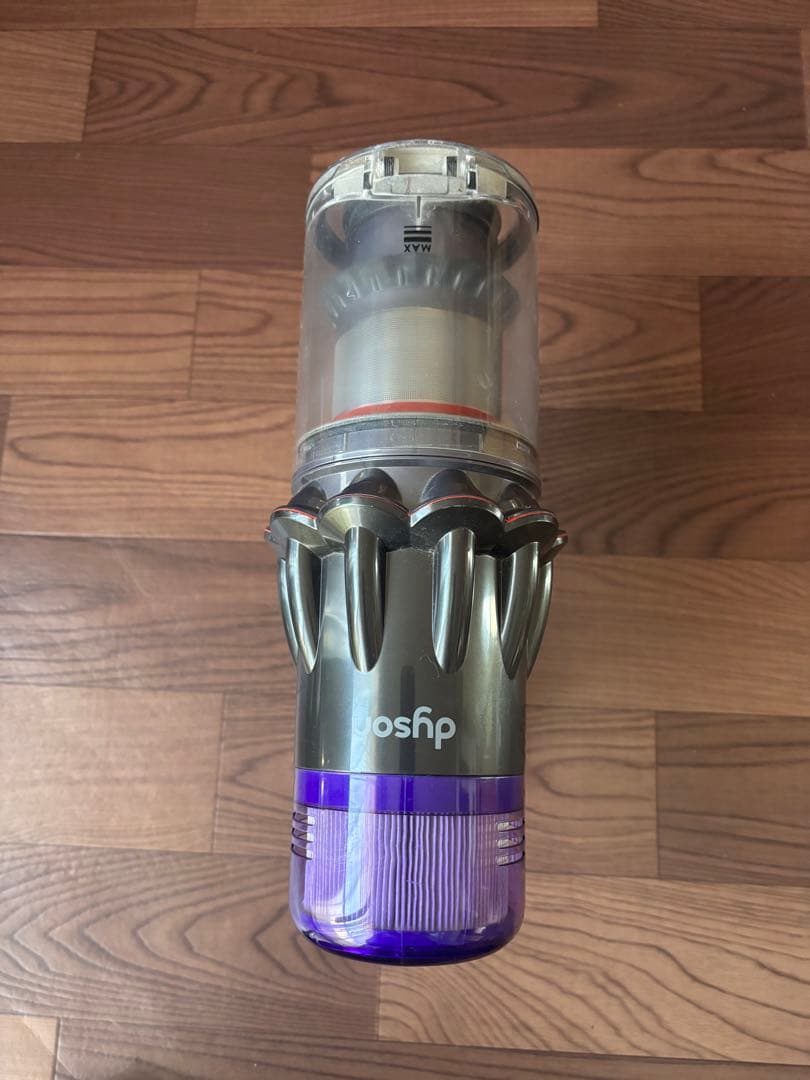 タカタ【ジャンク】★Dyson Digital Slim Fluffy