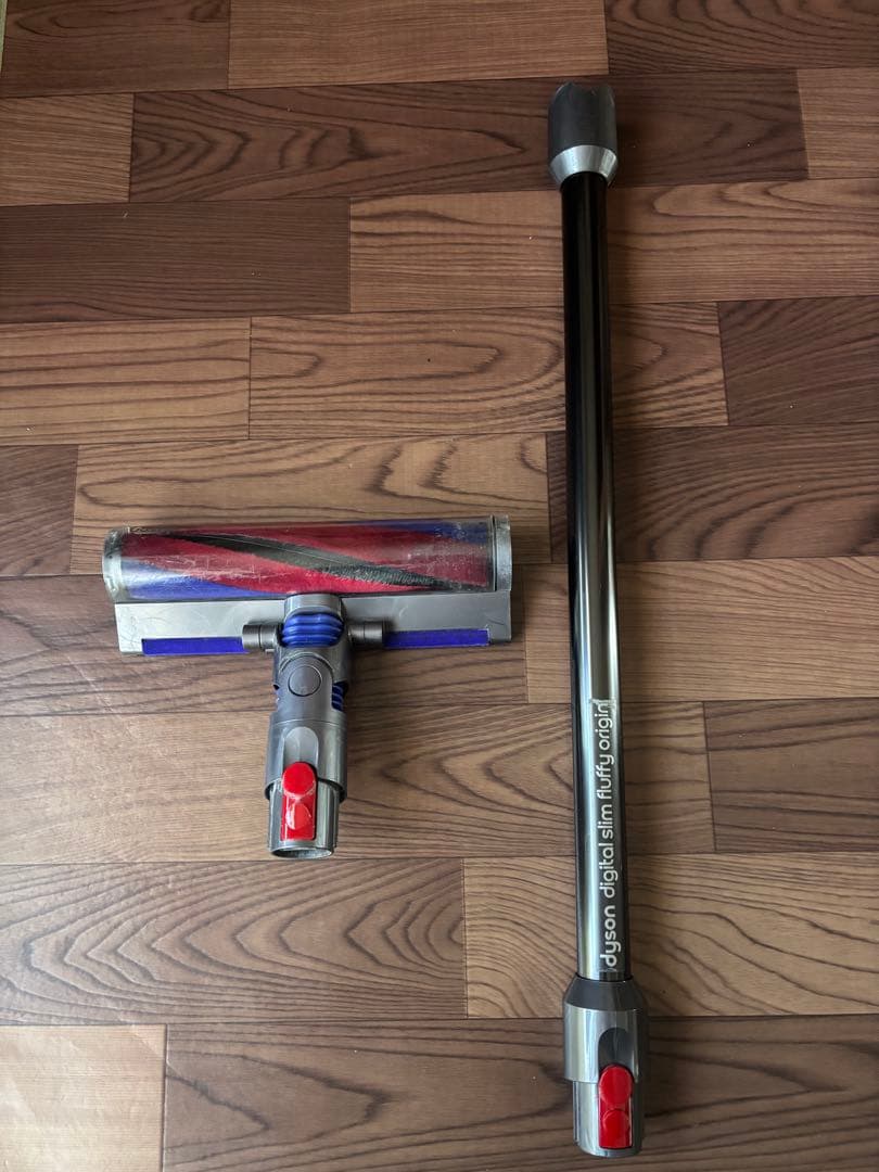 タカタ【ジャンク】★Dyson Digital Slim Fluffy