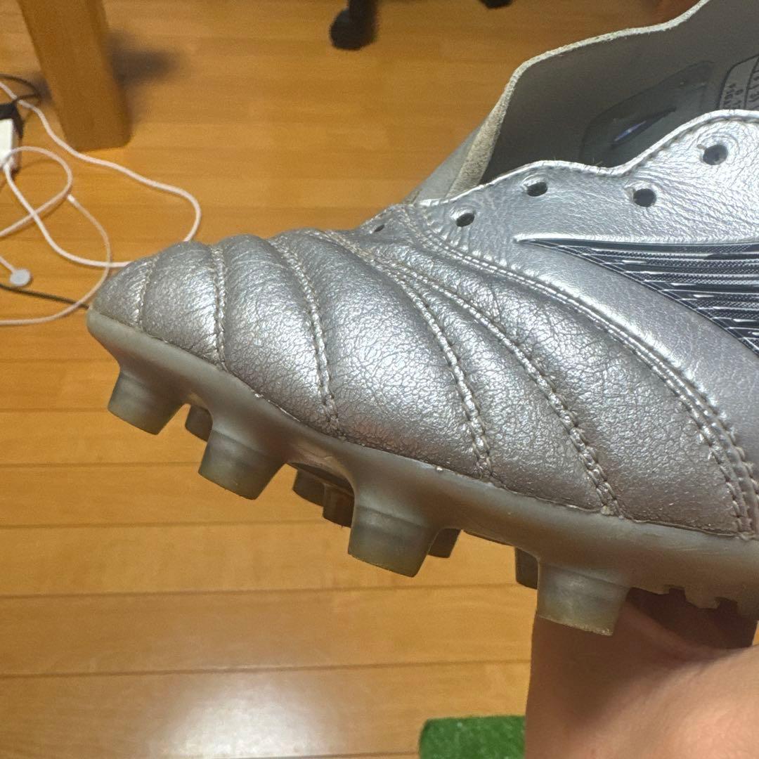 Mizuno Morelia Neo4プラチナム　シルバーパック