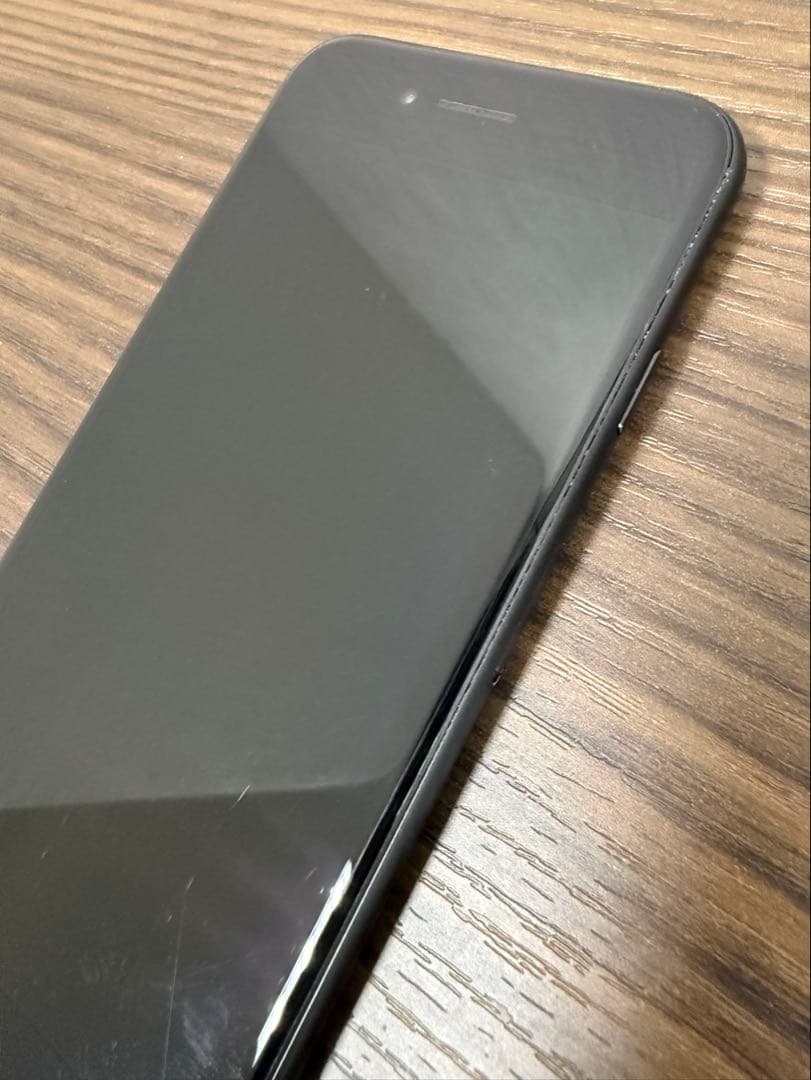 Apple iPhone SE 第2世代 64GB