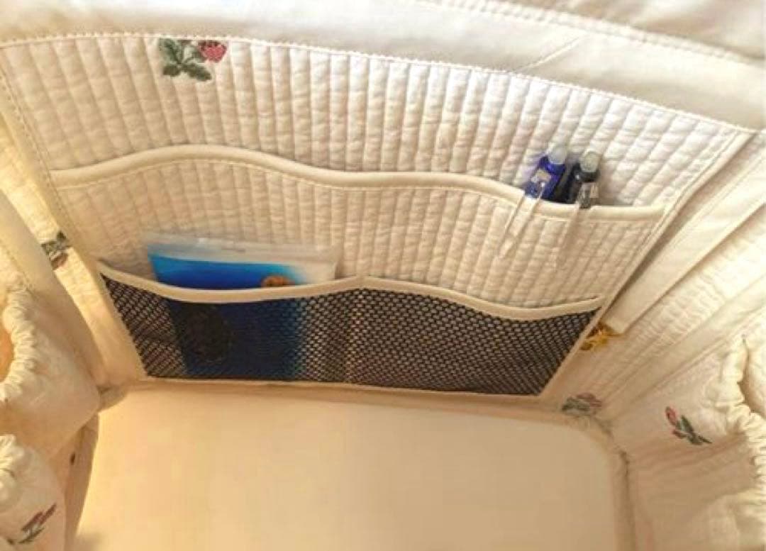 Ａ．ヌビ　オフホワイト×いちご　ポケットいっぱいマザーズバッグ　ハンドメイド