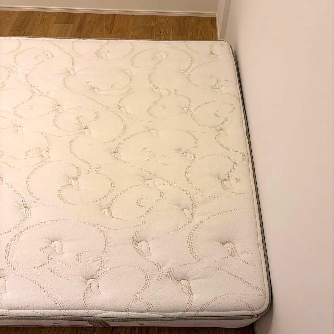 最終値引き！シモンズビューティーレスト プレミアム ゴールデンバリュー クイーン