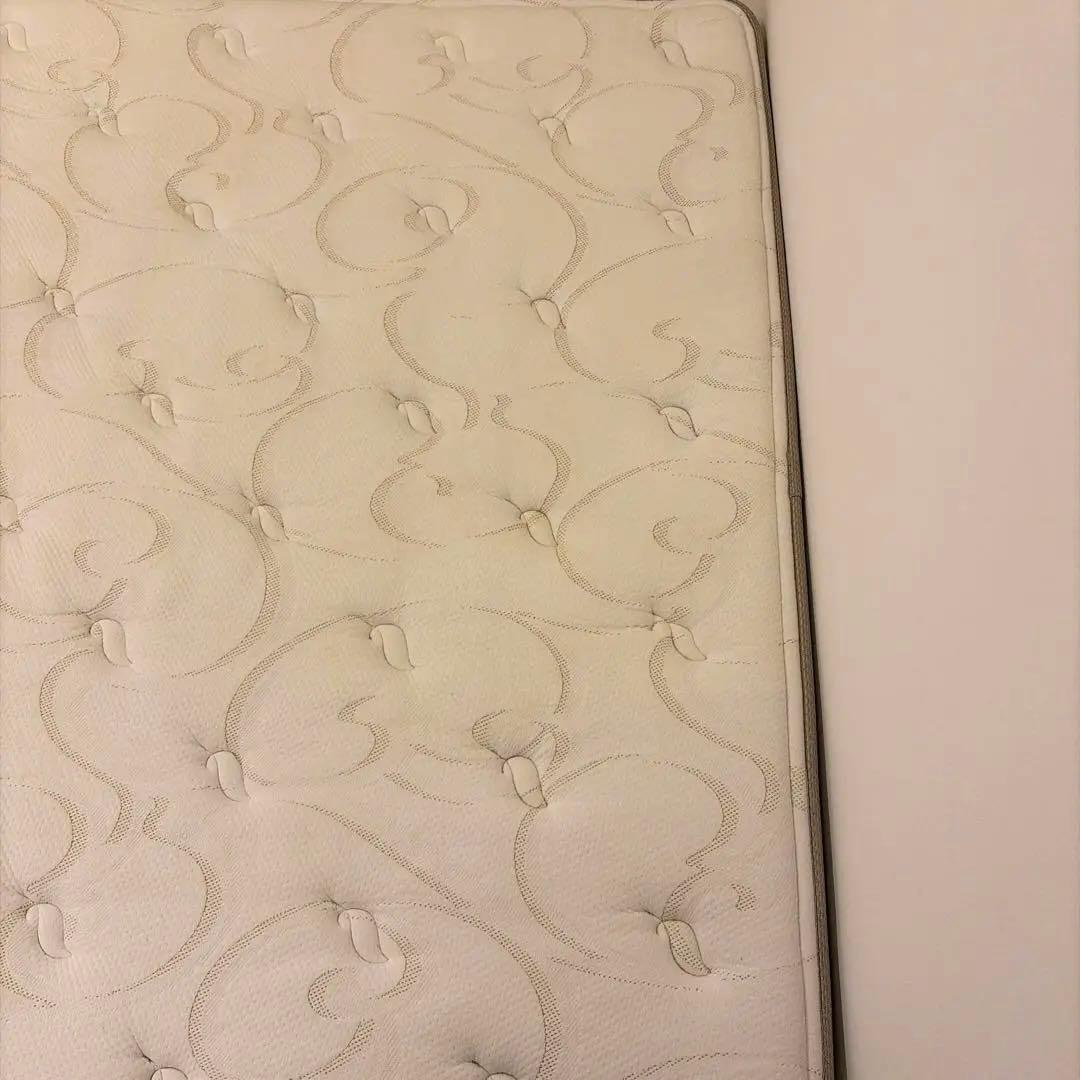 最終値引き！シモンズビューティーレスト プレミアム ゴールデンバリュー クイーン