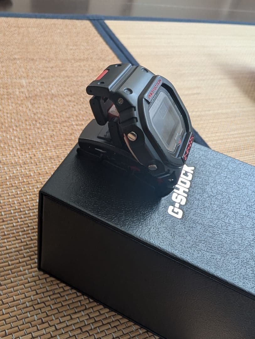 時計 G-SHOCK GW-B5600HR-1JF