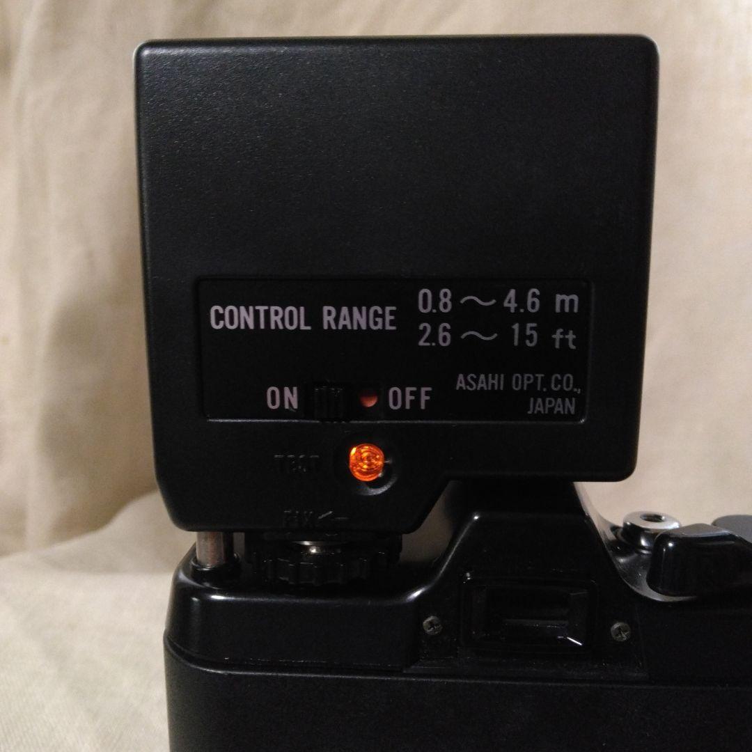 PENTAX auto 110 、レンズ3本、ワインダー、ストロボ付