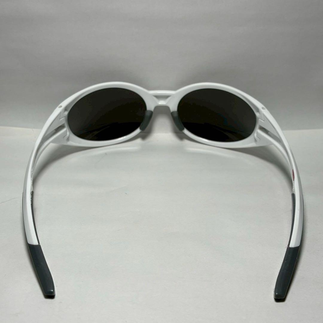 OAKLEY Eye Jacket Redux ホワイトフレーム 上杉柊平着用