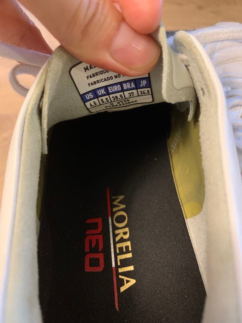 Mizuno Morelia Neo サッカーシューズ 24.5cm