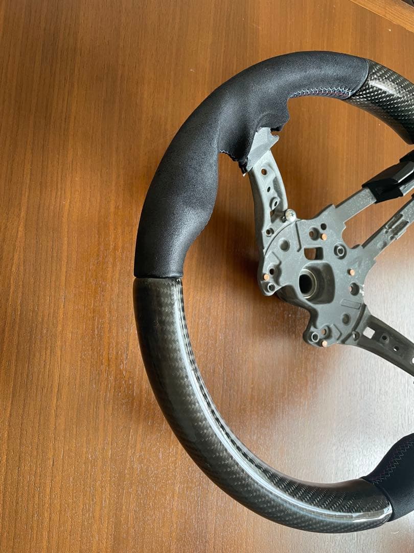 AUTOTECKNIC カーボン/アルカンターラステアリング  F82他
