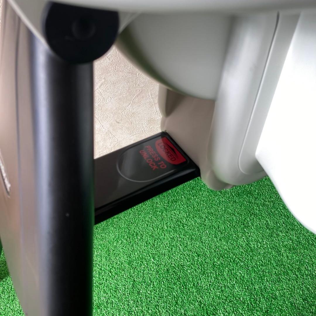 廃盤品 BabyBjorn ベビービョルン ハイチェア ベビーチェア ホワイト