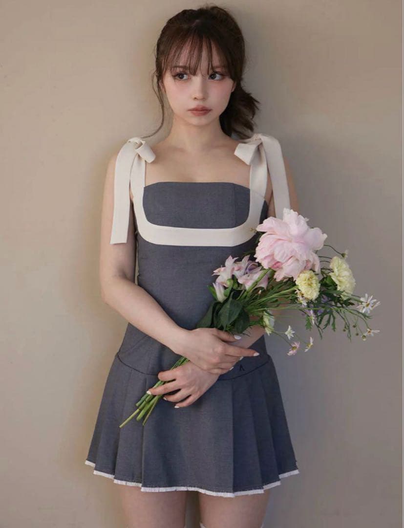 Chuchu pleats ribbon dress アンドマリー