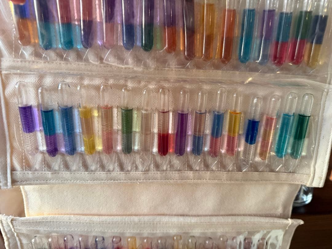 ビーマーライトペン本体とバイヤル122本クリスタルアタッチメント付き