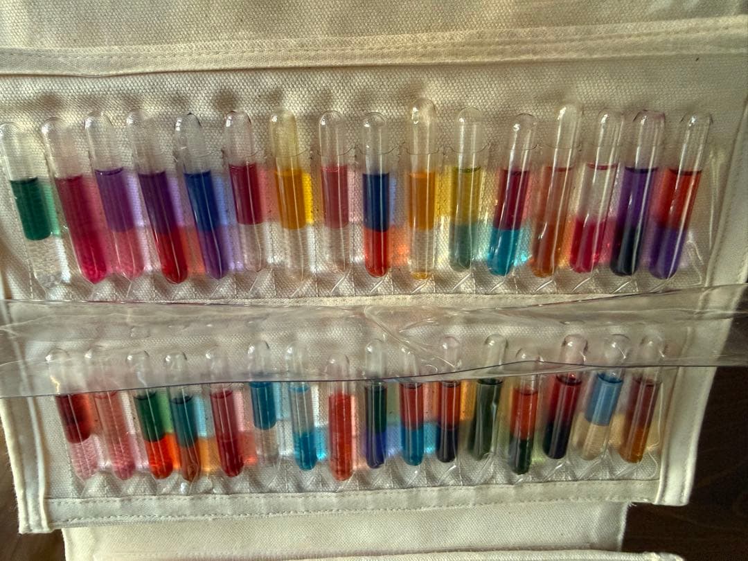 ビーマーライトペン本体とバイヤル122本クリスタルアタッチメント付き