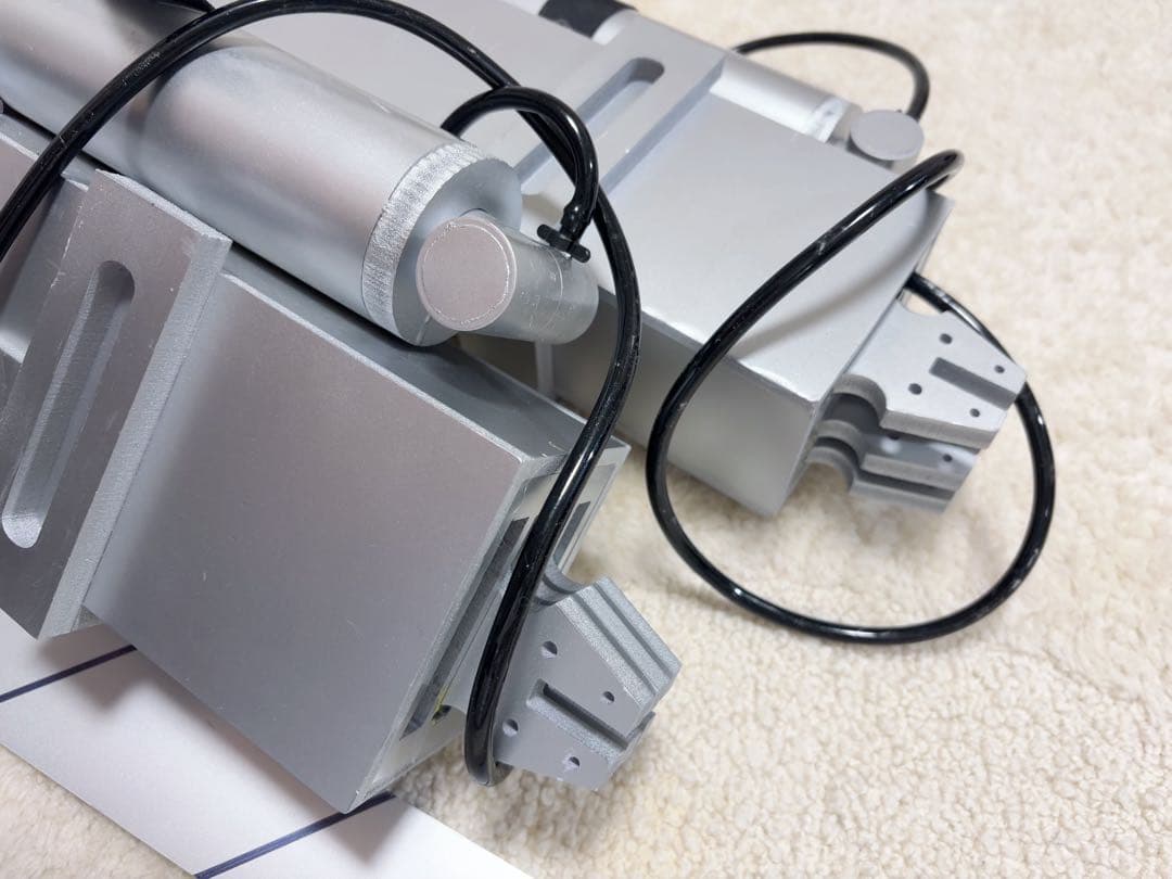 進撃の巨人 立体機動装置 コスプレ