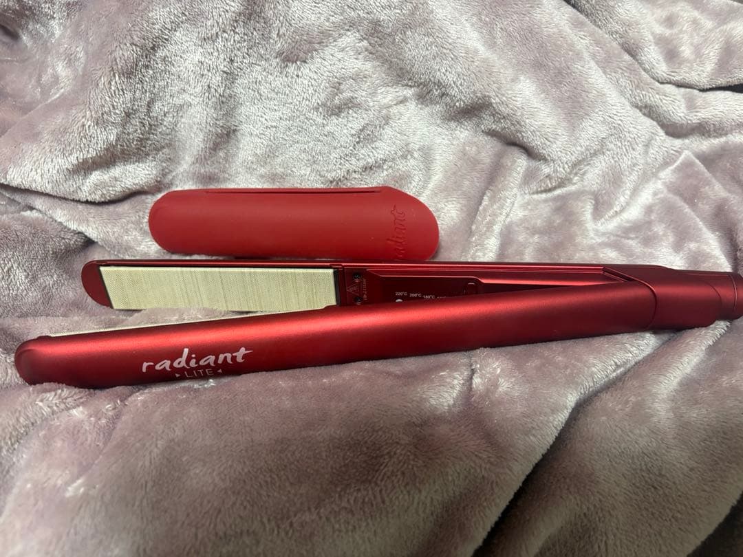 【mark】radiant LITE ストレートヘアアイロン レッド