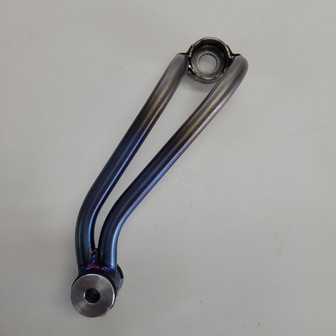 ZRX1200ダエグ　サイレンサー　チタンステー