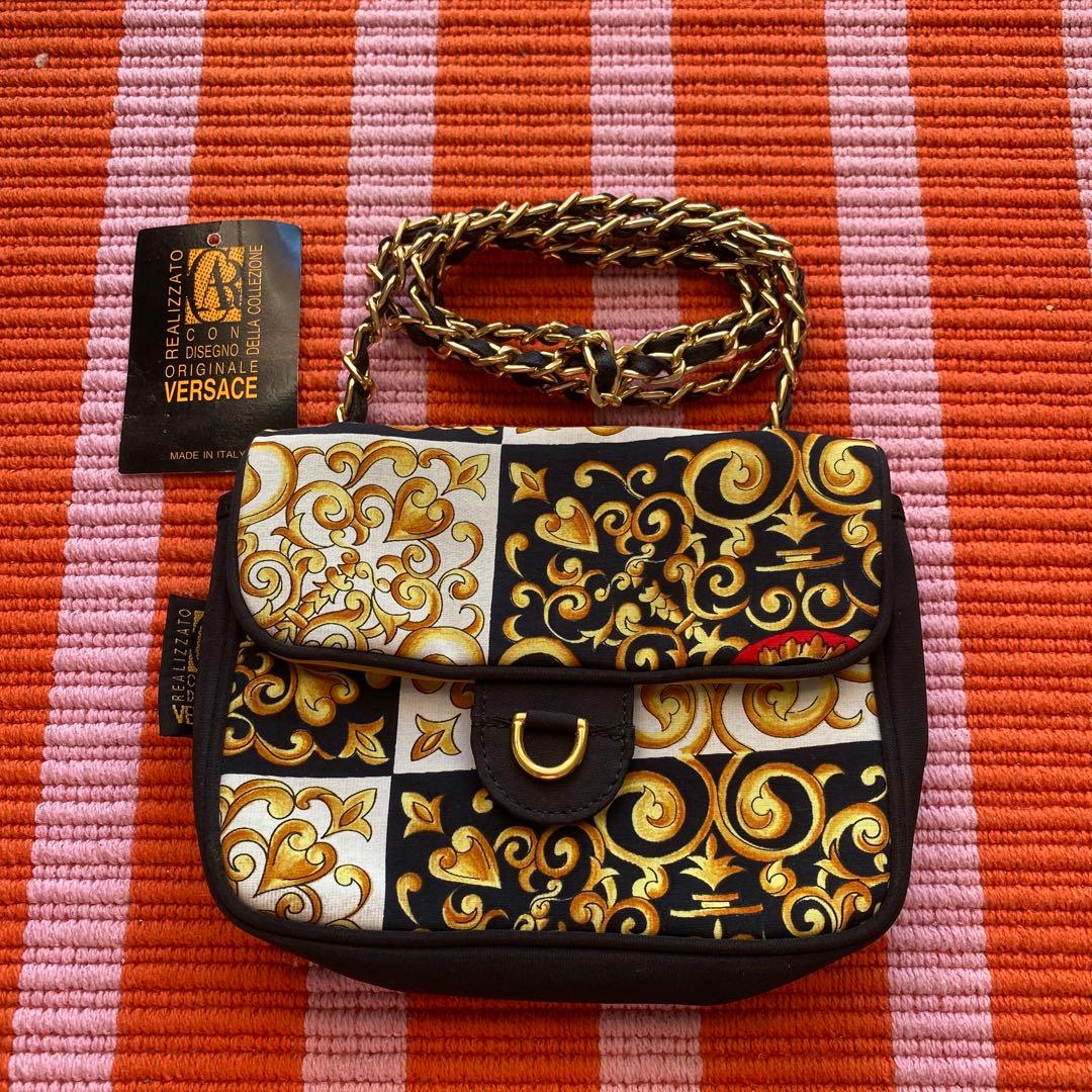 M*様 VERSACE ショルダーバッグ ゴールド ブラック　メデューサ