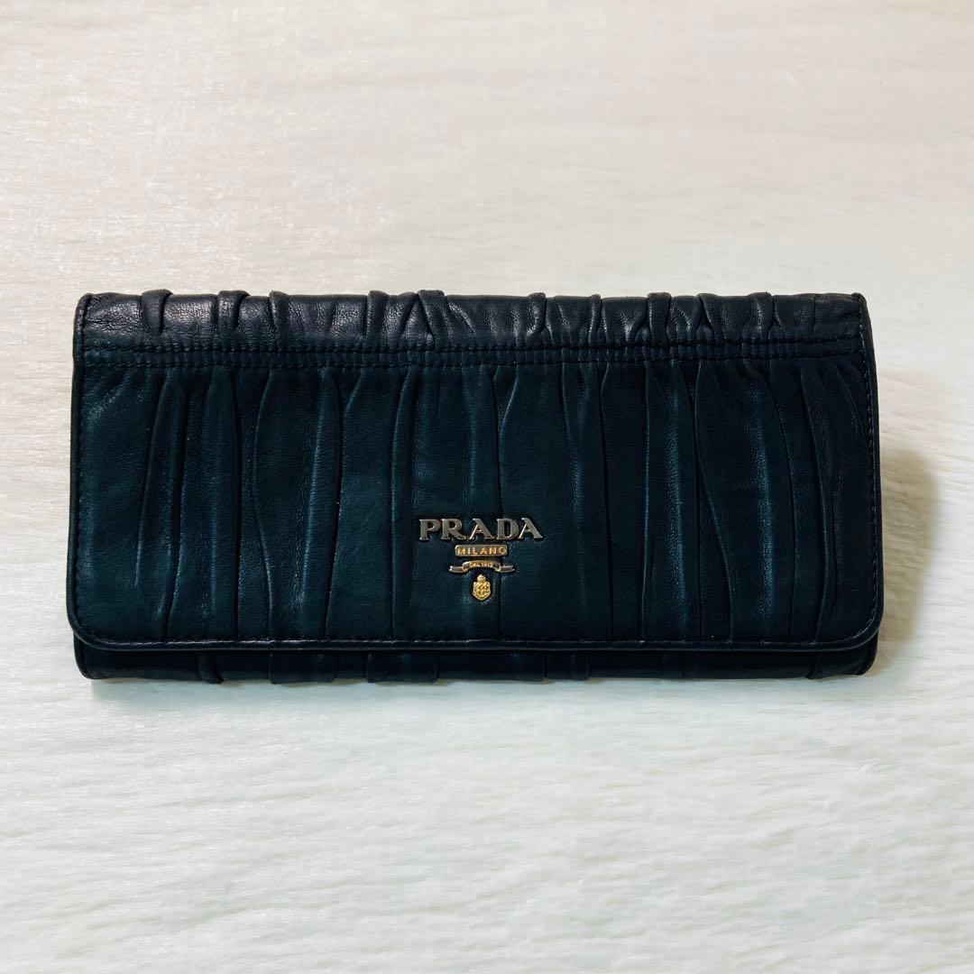 PRADA プラダ ナッパレザー ギャザー 長財布　黒　ロング　折り財布　人気