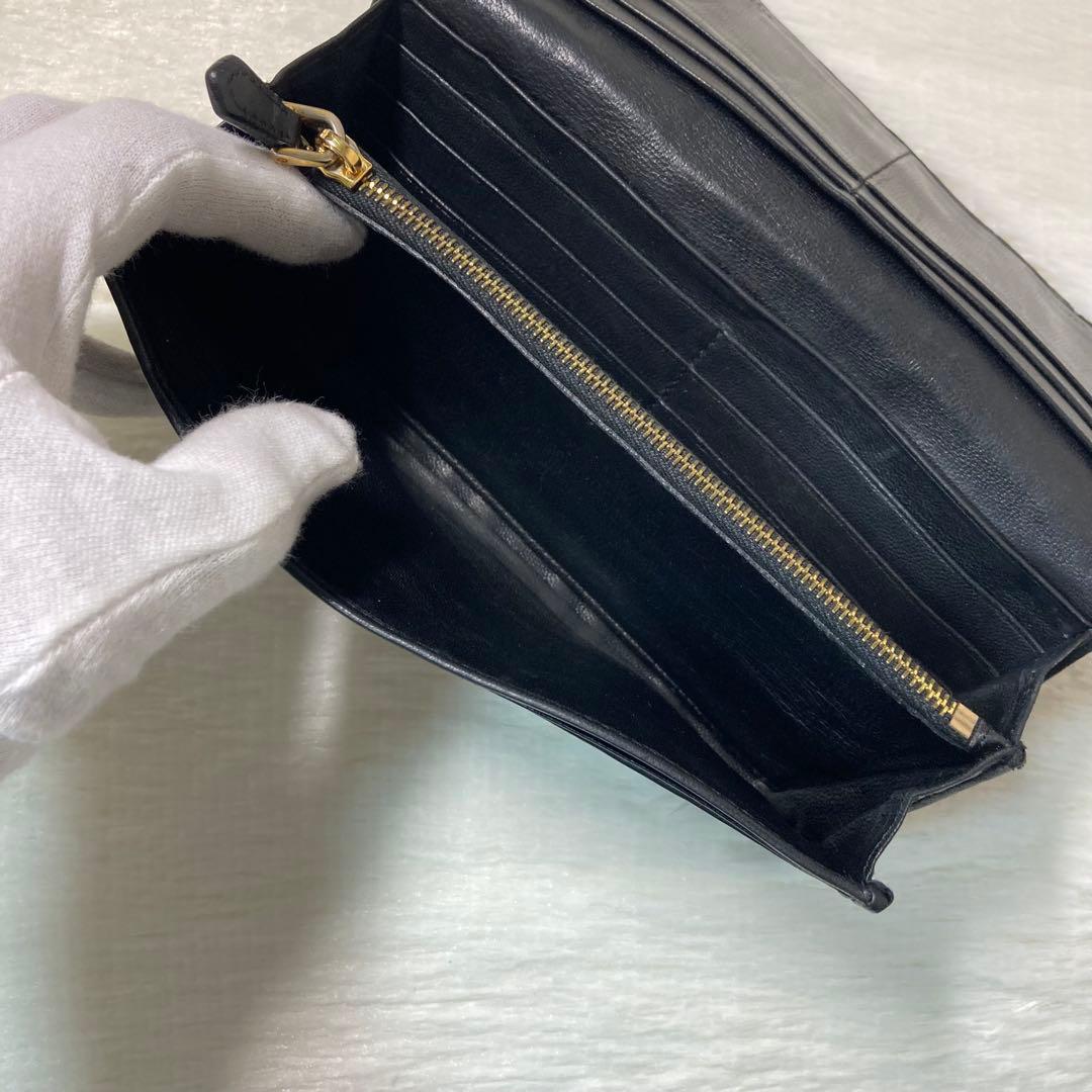 PRADA プラダ ナッパレザー ギャザー 長財布　黒　ロング　折り財布　人気