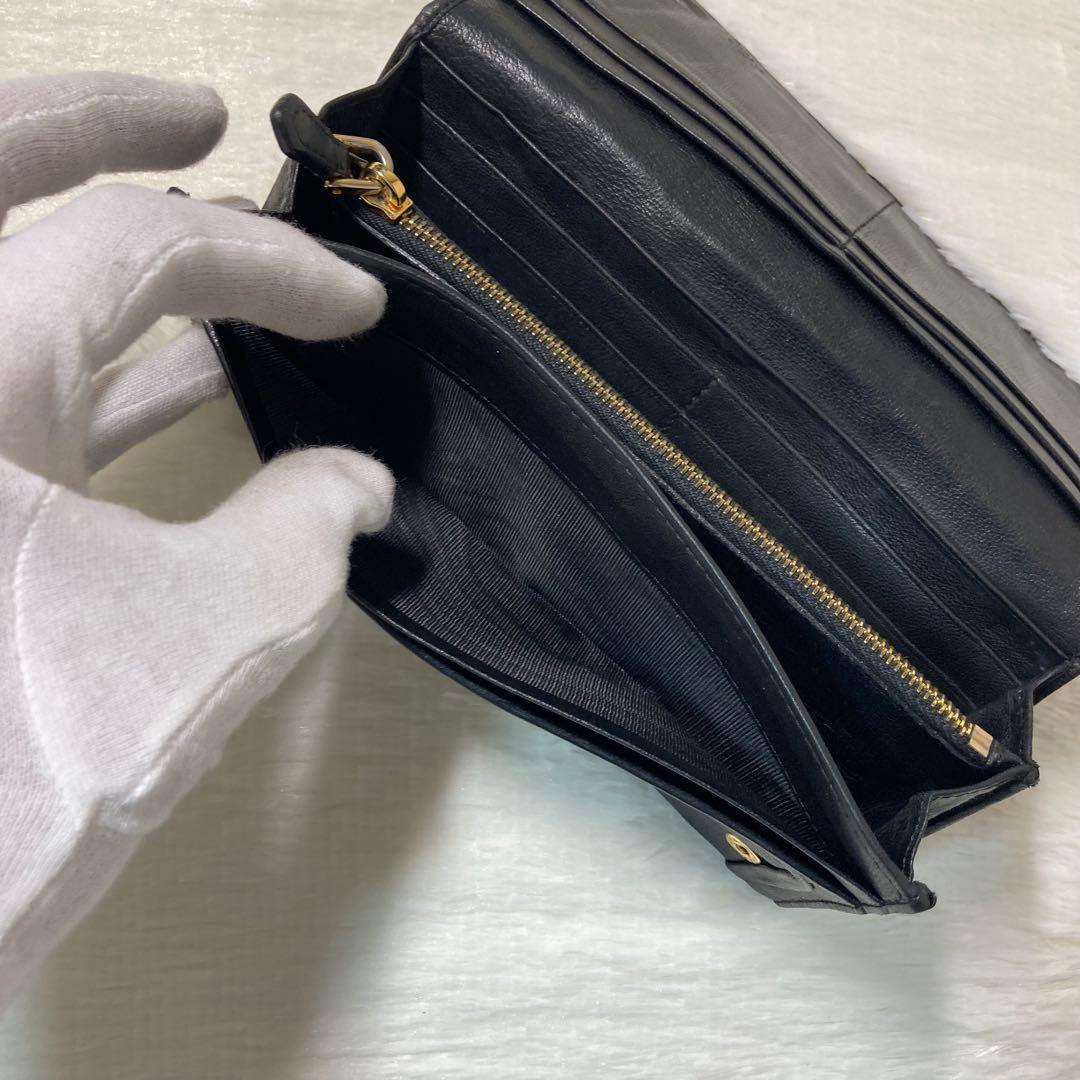 PRADA プラダ ナッパレザー ギャザー 長財布　黒　ロング　折り財布　人気