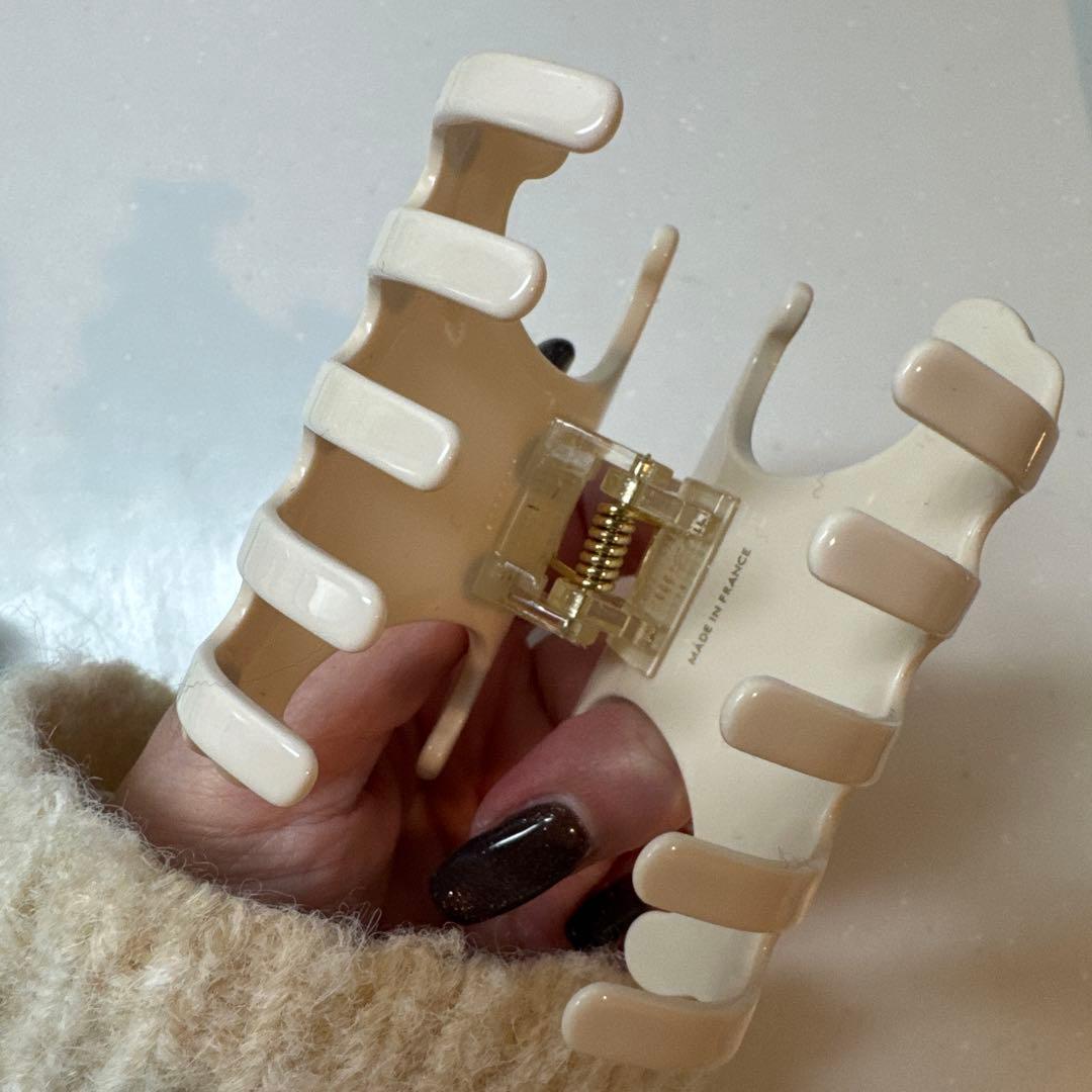 CELINE ラージヘアクリップ