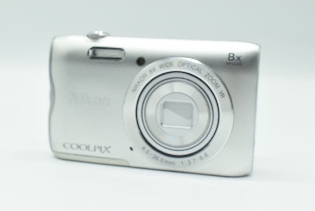 ニコン Nikon クールピクス　A300 コンパクトデジタルカメラ